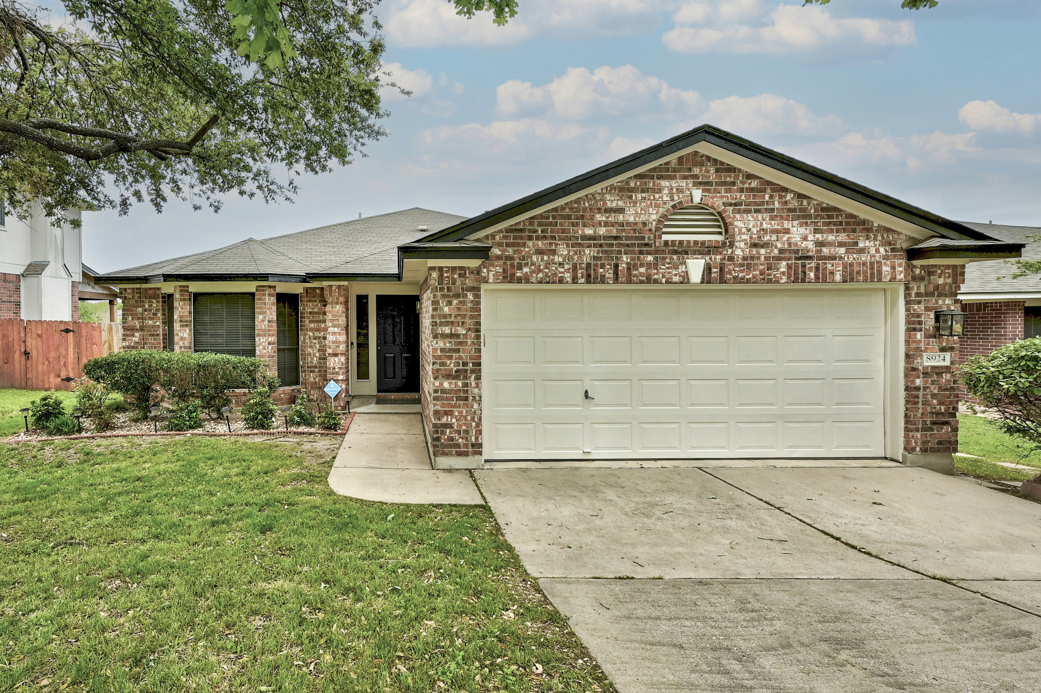 8924 Corran Ferry Drive, Austin, TX 78749, Presented by Marilyn Deen